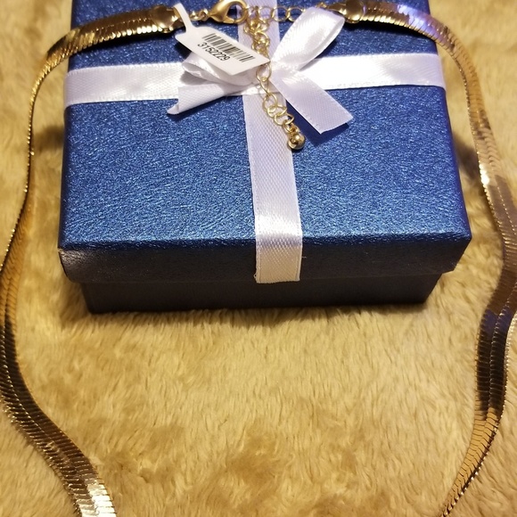 Necklace - Picture 2 of 2